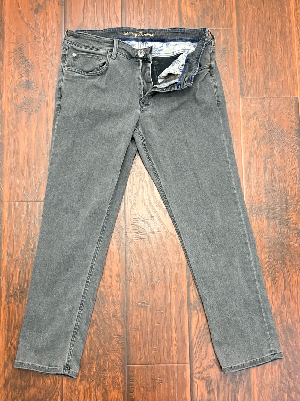 Tommy Bahama Boracay Jeans Men’s 32x30 Charcoal Gray Stretch Straight Fit Denim